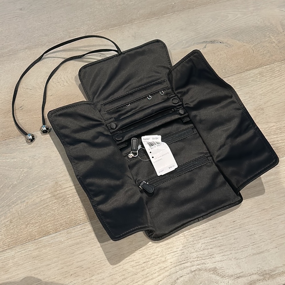 NWT Coach Satin Jewelry Roll for travel